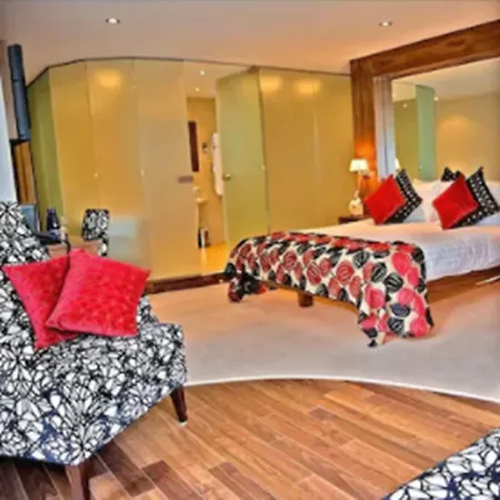 Otel Greenhills Limerick Junction