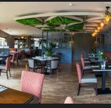 Hotel Greenhills 4*