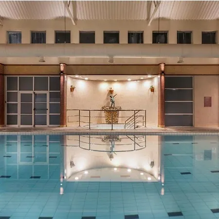 Hotel Greenhills 4*