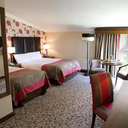 Greenhills Hotel