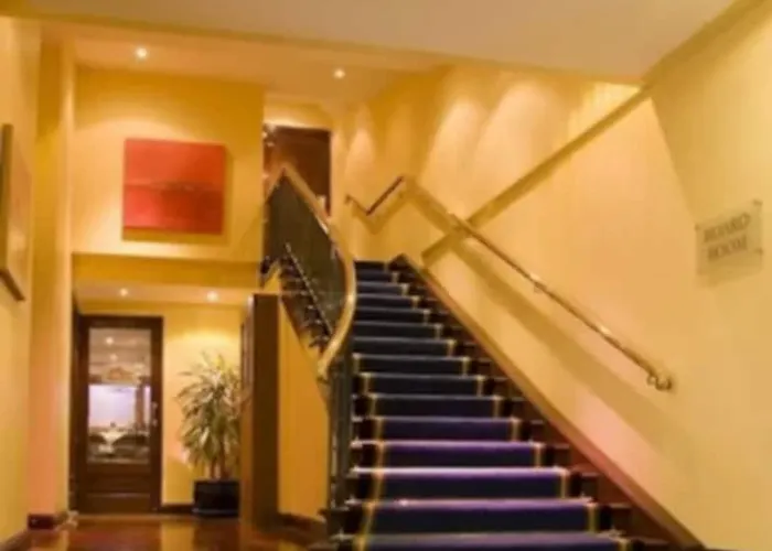 Greenhills Отель Лимерик